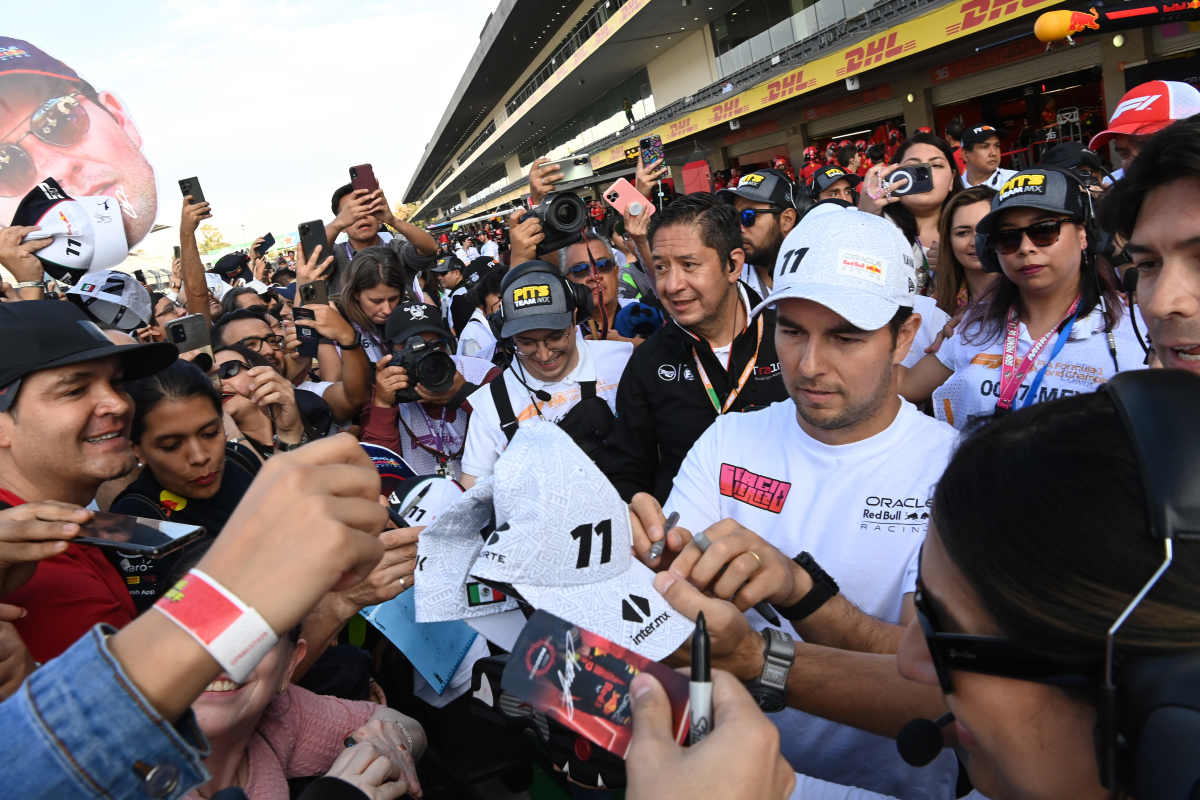 Pérez ziet Ricciardo hoofdrol pakken in Mexico: 'Een geweldige ronde van Daniel'