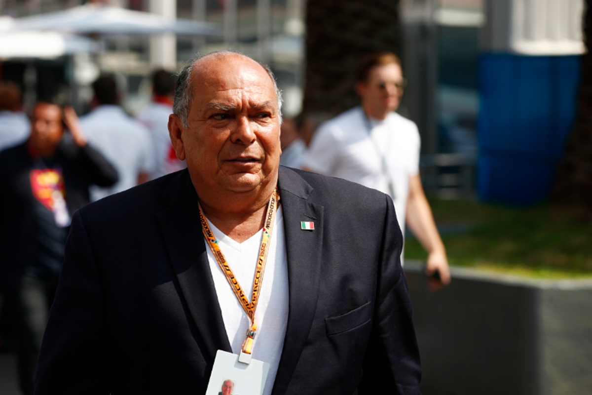 Papa Pérez: 'Checo rijdt nog tien jaar Formule 1 en is de meest gewilde coureur'
