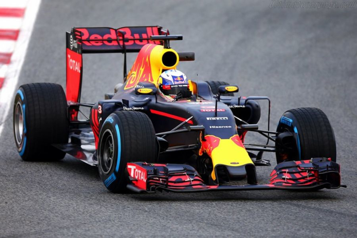 'Red Bull begint met voorsprong op Mercedes'