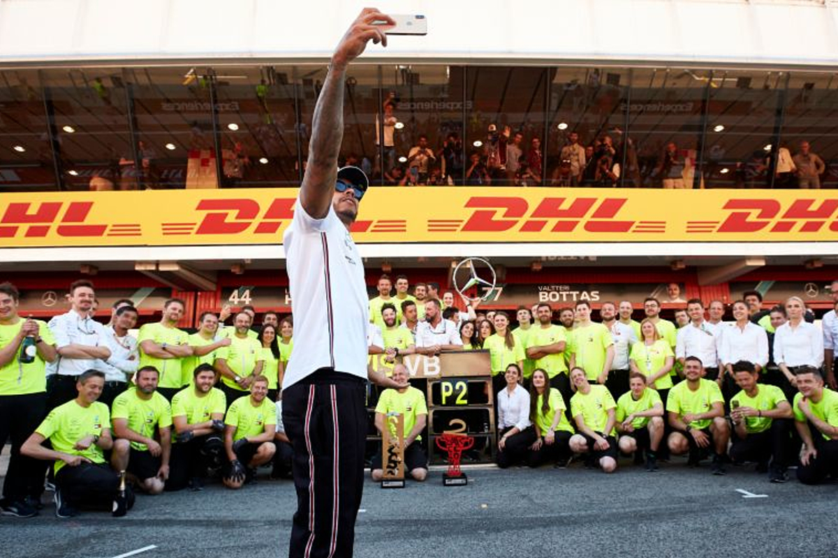 Hamilton contract talks to begin when racing resumes