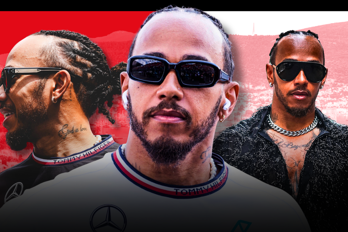 Lewis Hamilton in front of the Turkey flag