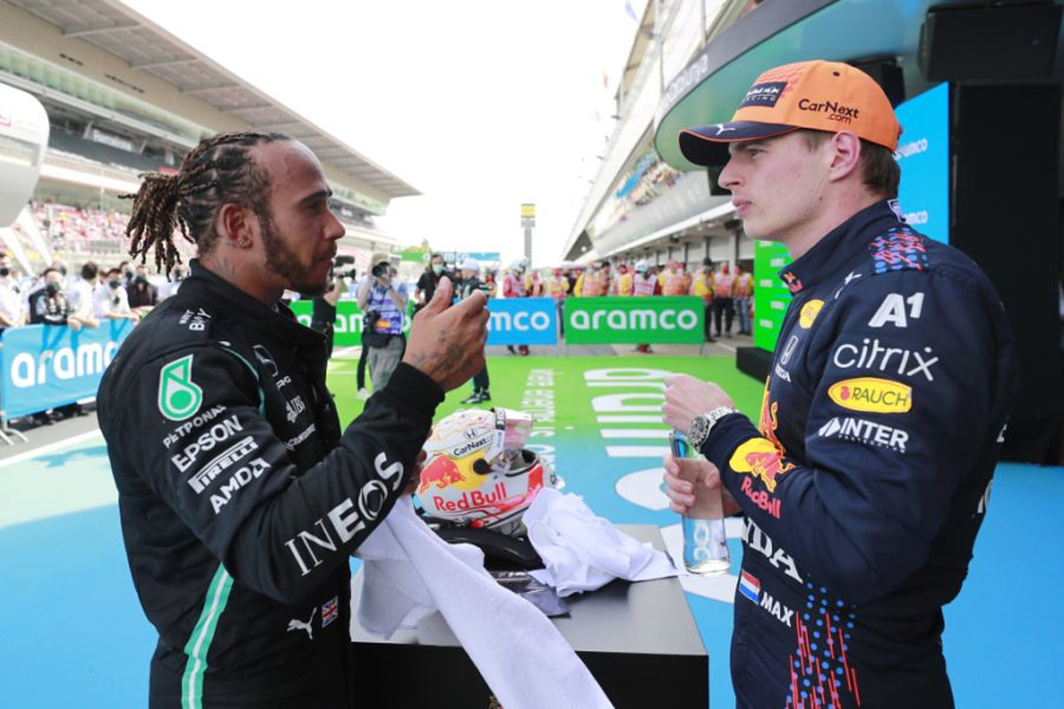 Hamilton over eerste aanraking met racen: "Wist gelijk dat ik hier voor gemaakt was"