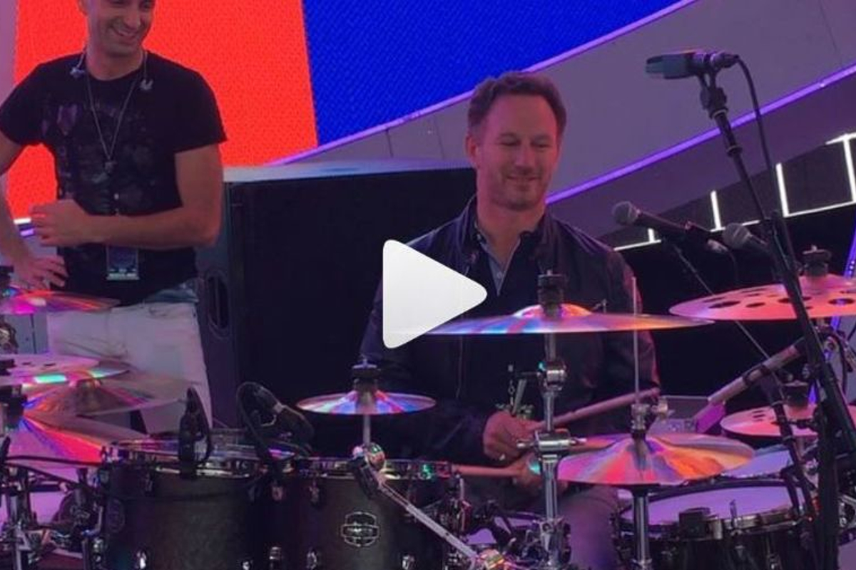 VIDEO: Horner plays 'The Chain' with Spice Girls band!
