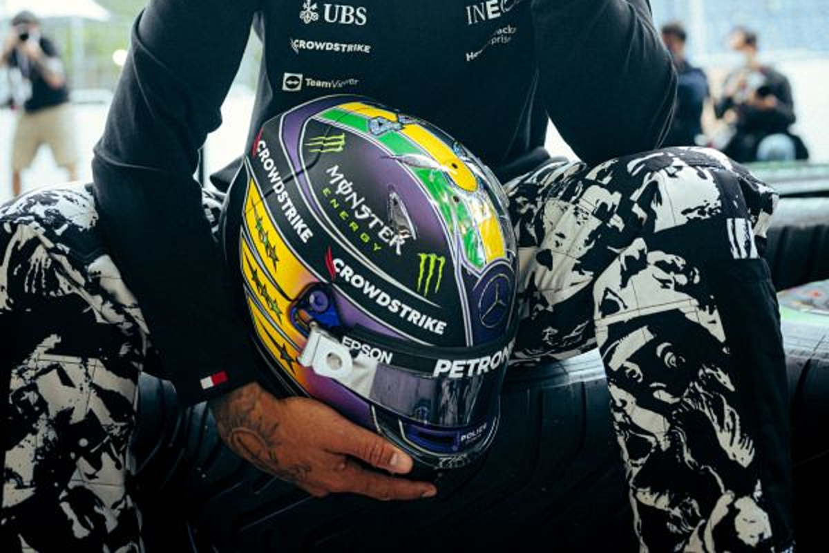 Hamilton helmet senna