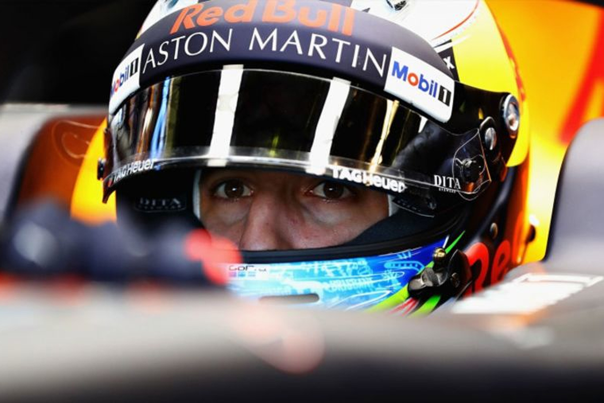 VIDEO: Ricciardo reveals striking 2019 helmet design