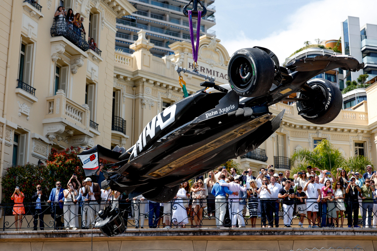 Pérez als schuldige aangewezen voor crash in Monaco: "Zal echt beter moeten"