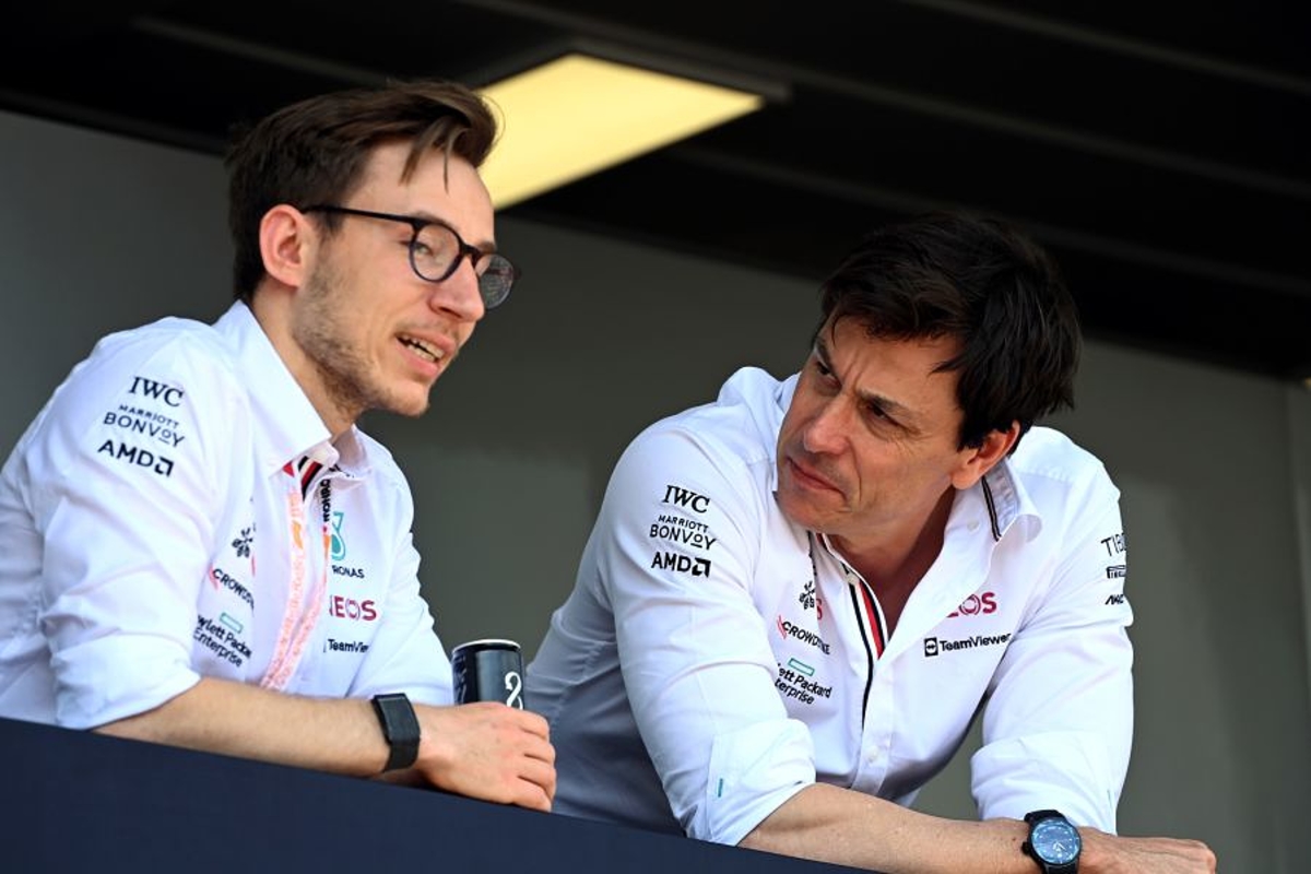 Toto Wolff warns Ferrari 'drop the ball and we'll get you'