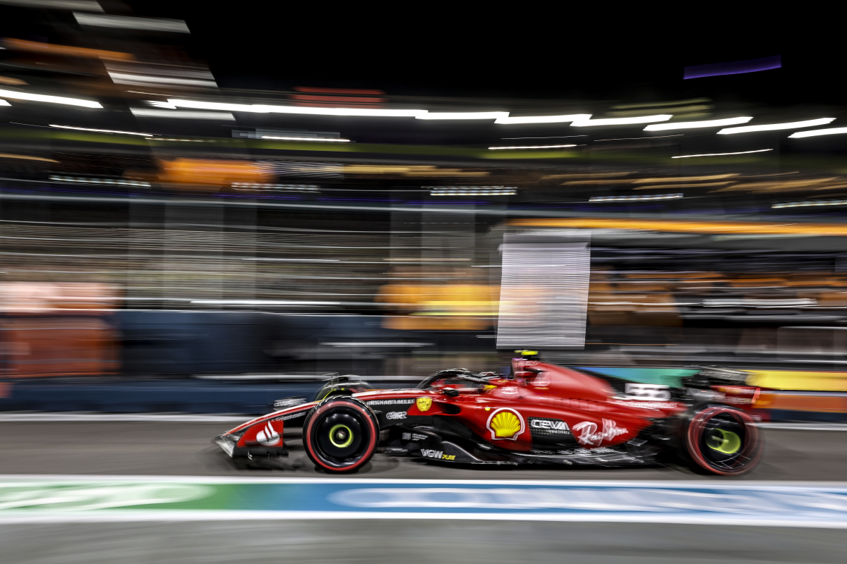 Carlos Sainz gana la pole position del Gran Premio de Singapur