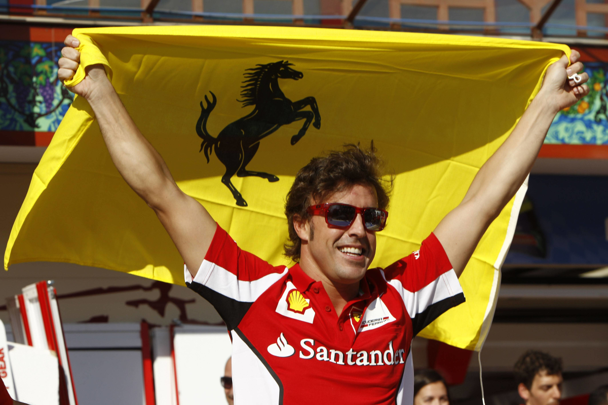 F1 gaat terug in de tijd: Mansell vs Senna in Spanje | F1 Shorts