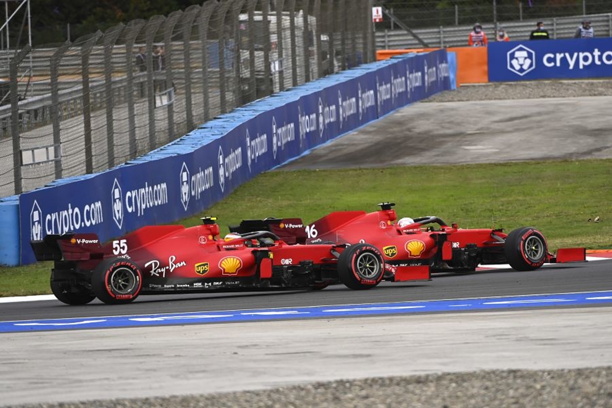 Sainz reveals deliberate Ferrari plan to "bump out" Ricciardo in qualifying