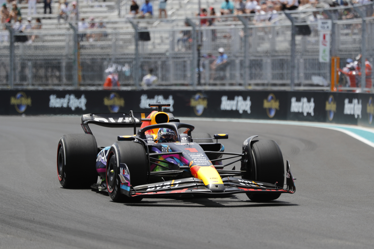 Mercedes deelt eerste klap uit in eerste vrije training Miami, Verstappen vierde