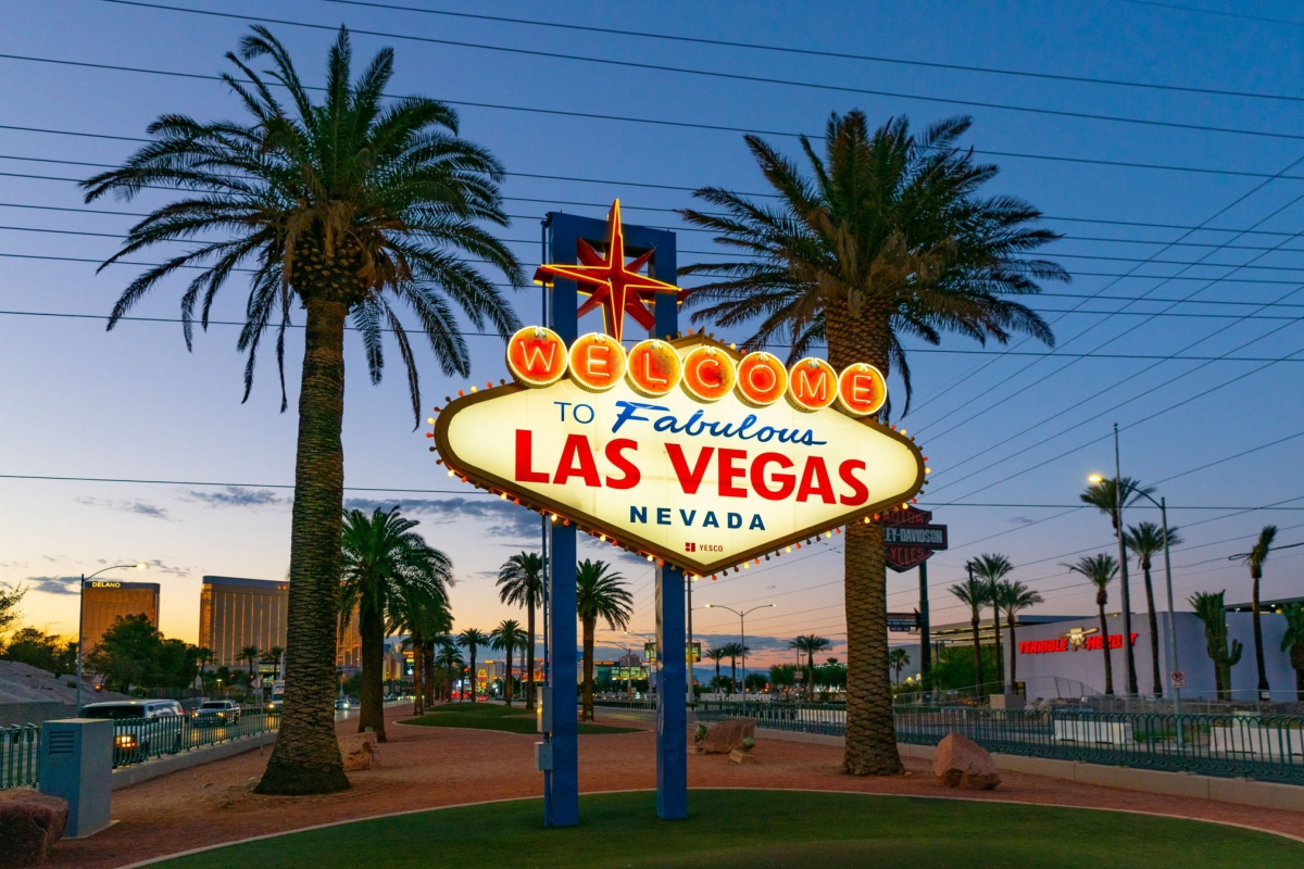 Welcome to Fabulous Las Vegas Sign - All You Need to Know BEFORE You Go  (with Photos)