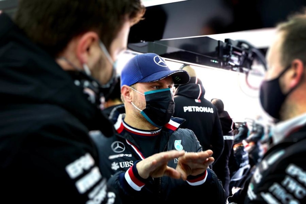 Villeneuve: 'Bottas nam risico bij crash met Russell omdat hij te langzaam is'