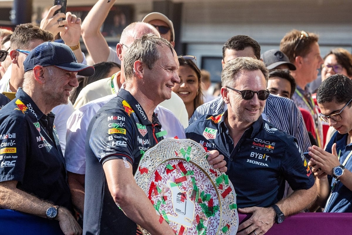Paul Monaghan, Adrian Newey and Christian Horner celebrate at the 2023 Hungarian Grand Prix
