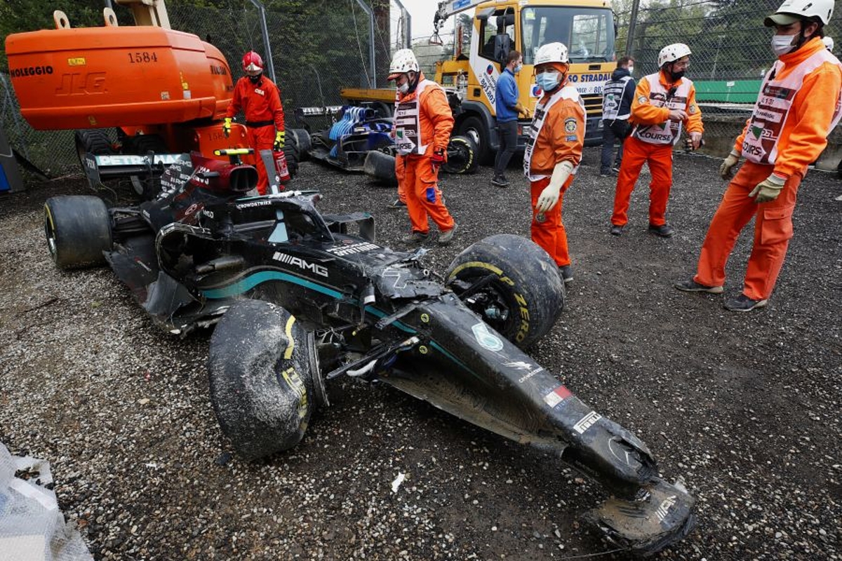 Bottas' Mercedes "damaged beyond repair"