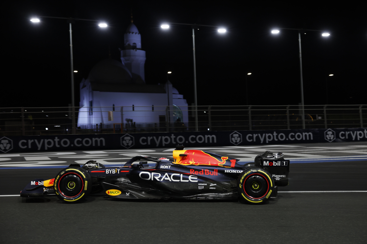 Verstappen in command as traffic bedlam sparks Saudi Arabian GP qualifying fears