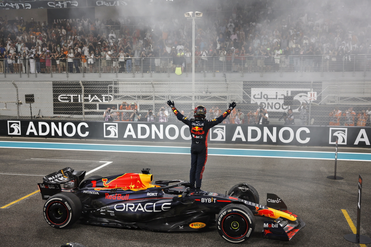Verstappen haalde inspiratie uit Vettel: "Cool als je naam ook op die trofee staat"