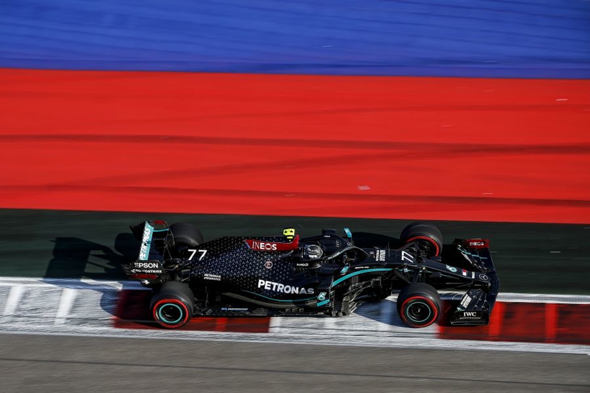 Hamilton mistake hands Bottas Russian FP2 honours