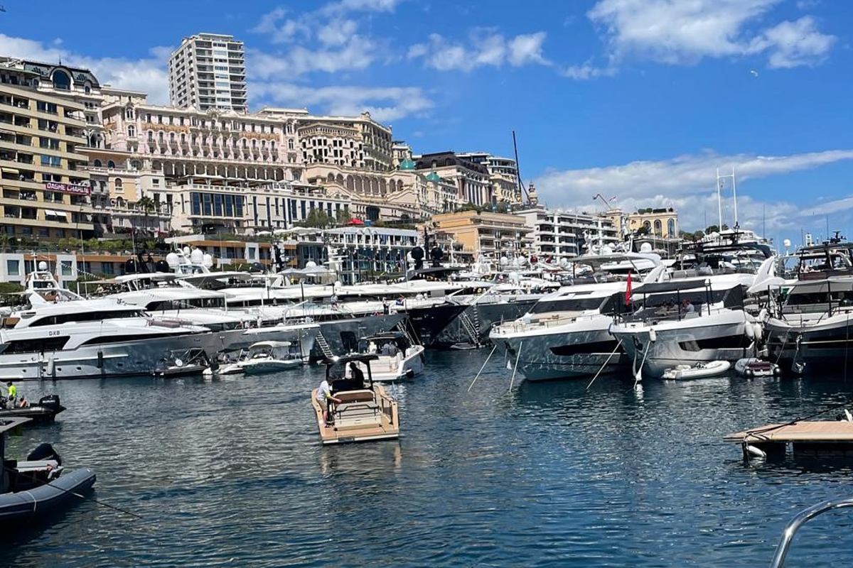 Bleekemolen onthult: 'Dit betaal je om een boot aan te mogen meren in Monaco'