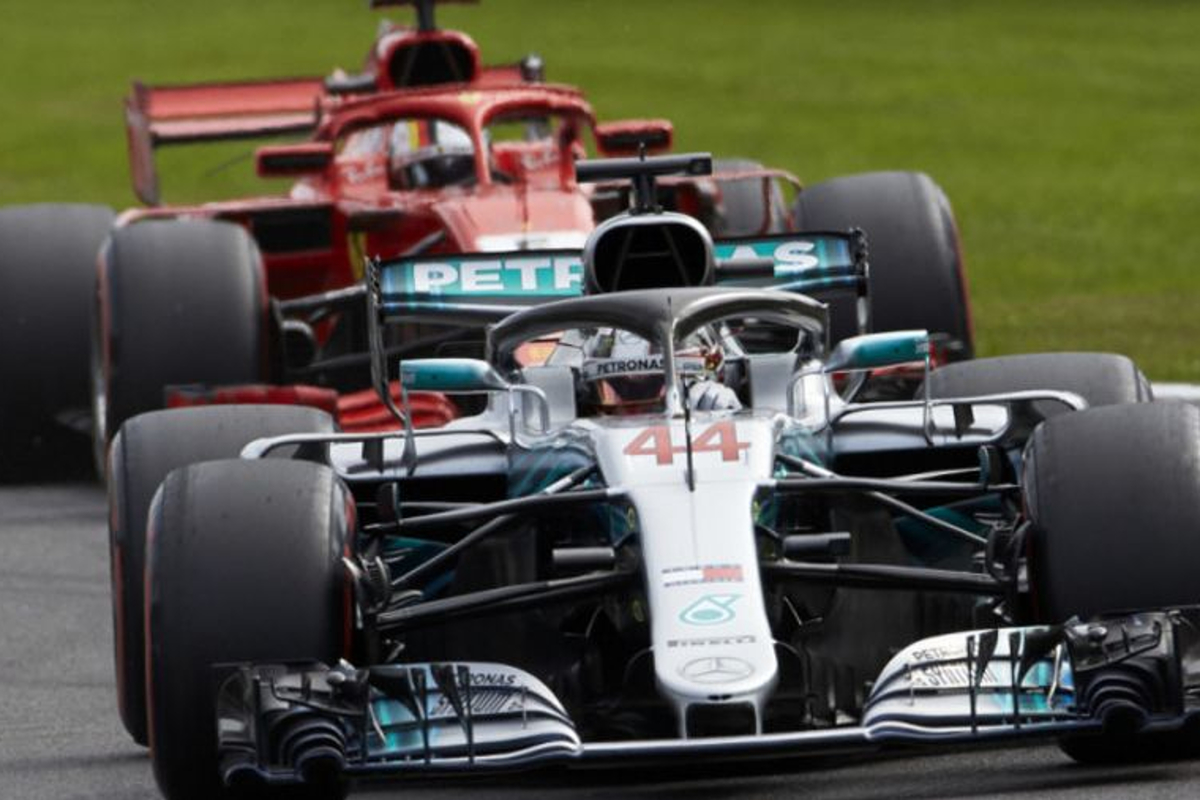 Hamilton leunt niet achterover: "Moeten erachter komen hoe we laatste races kunnen winnen"