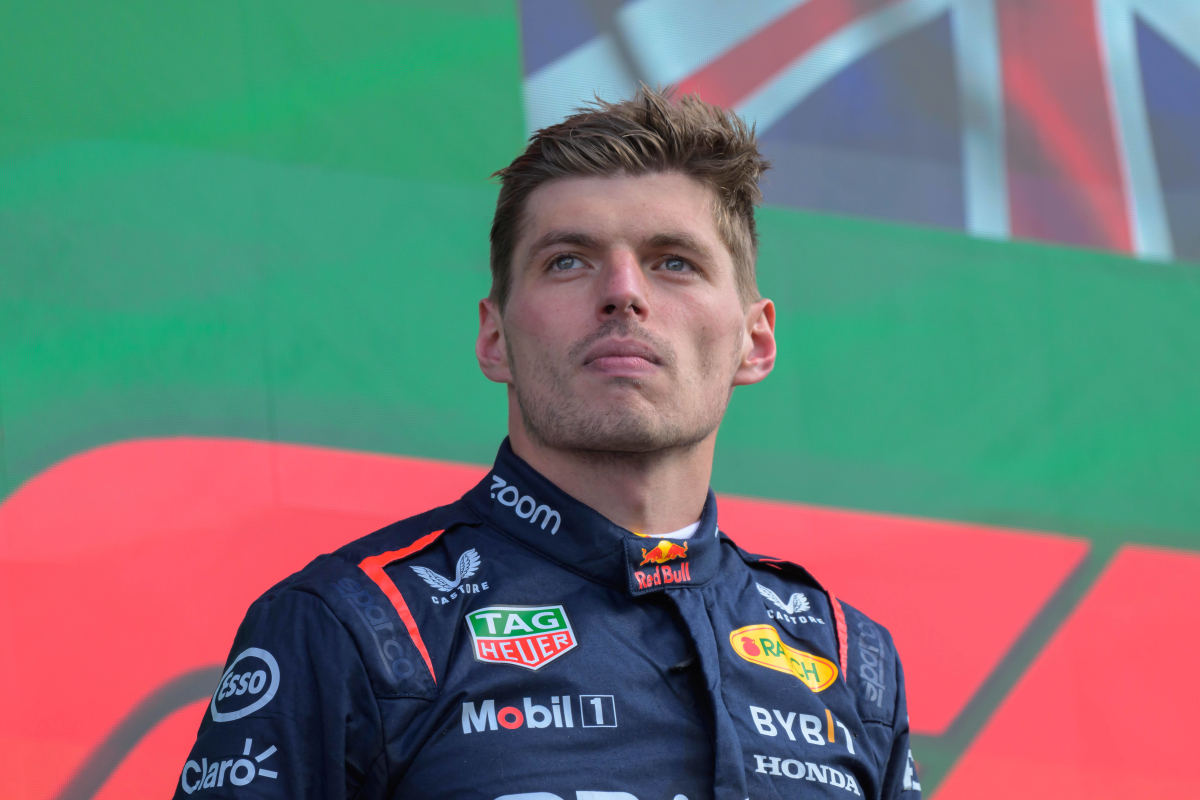 Verstappen reageert op geflirt vanuit Aston Martin