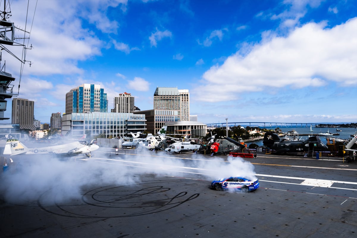 NASCAR 26 cover star Kyle Larson does a burnout at San Diego's Coronado Naval Base