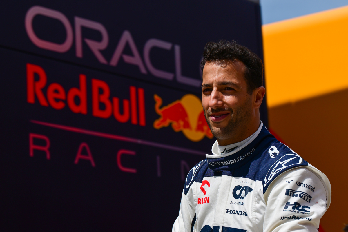 Ricciardo set for the gym after making bullish 'KICK ASS' promise