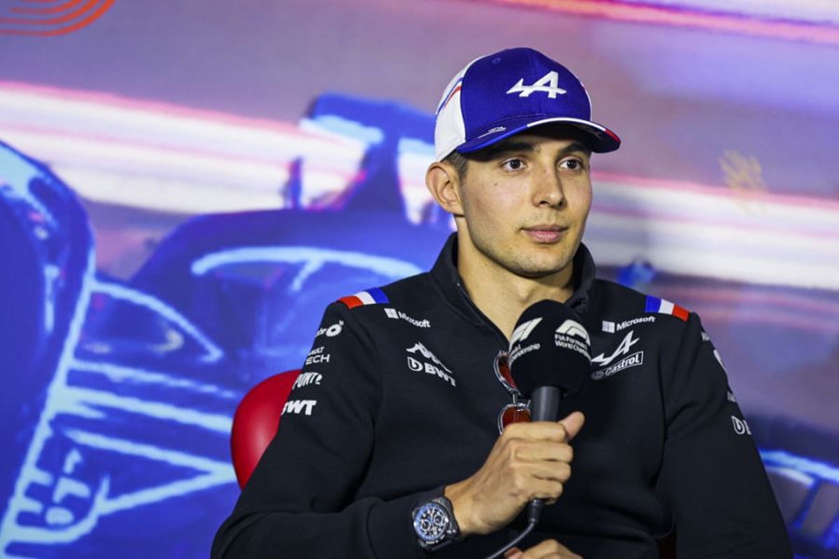 Esteban Ocon, imagen de la gorra de Alpine para el Gran Premio de México