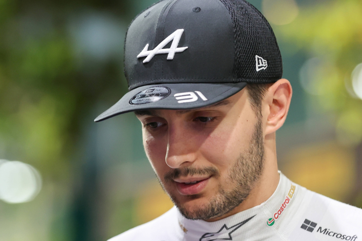 Esteban Ocon onthult speciale helm voor Grand Prix van Las Vegas | F1 Shorts