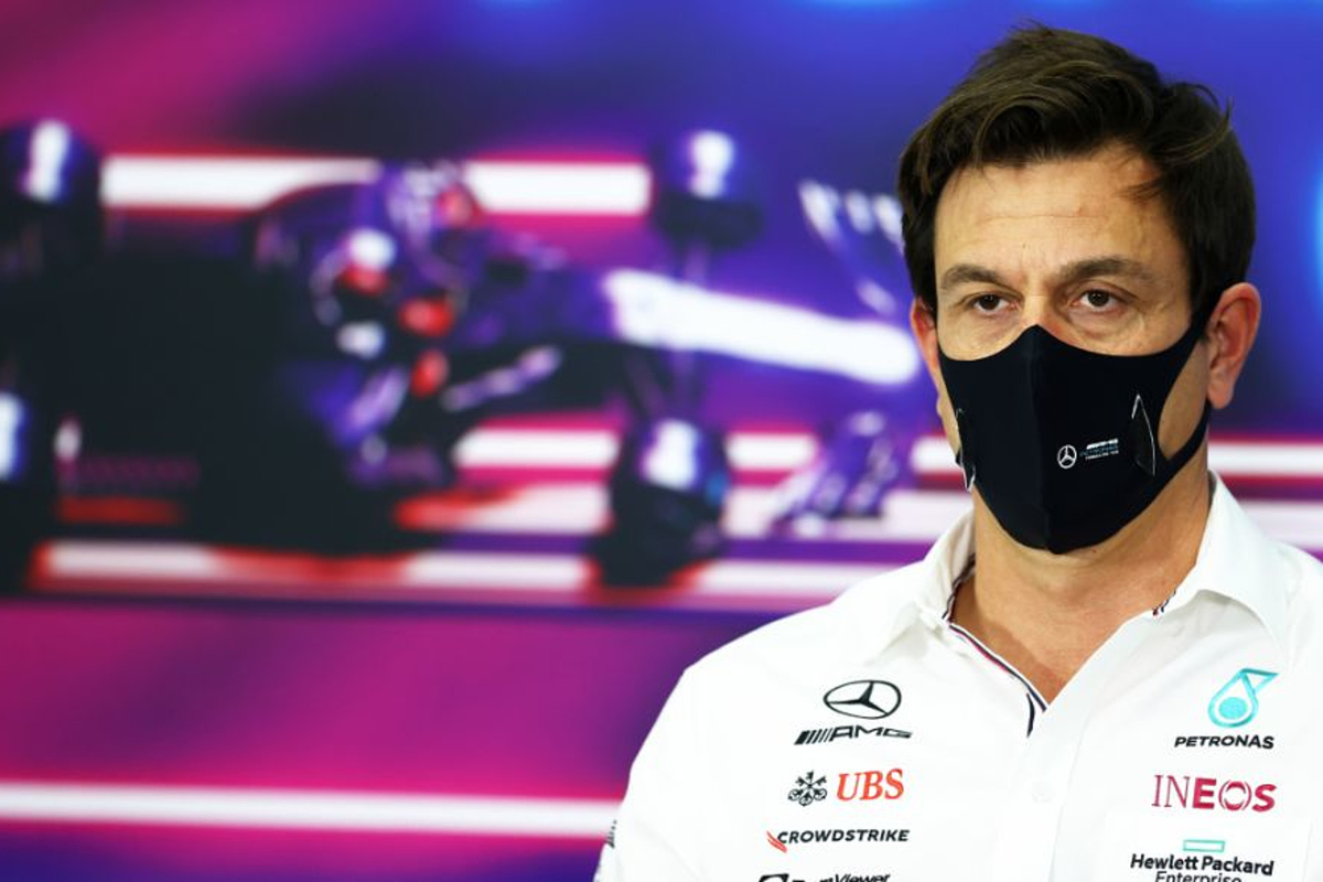Wolff baalt van extra punt Verstappen in Qatar: "Beetje vervelend"