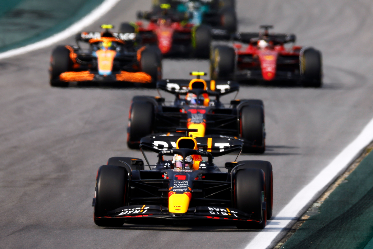 Red Bull se culpa del problema Checo-Verstappen en Brasil