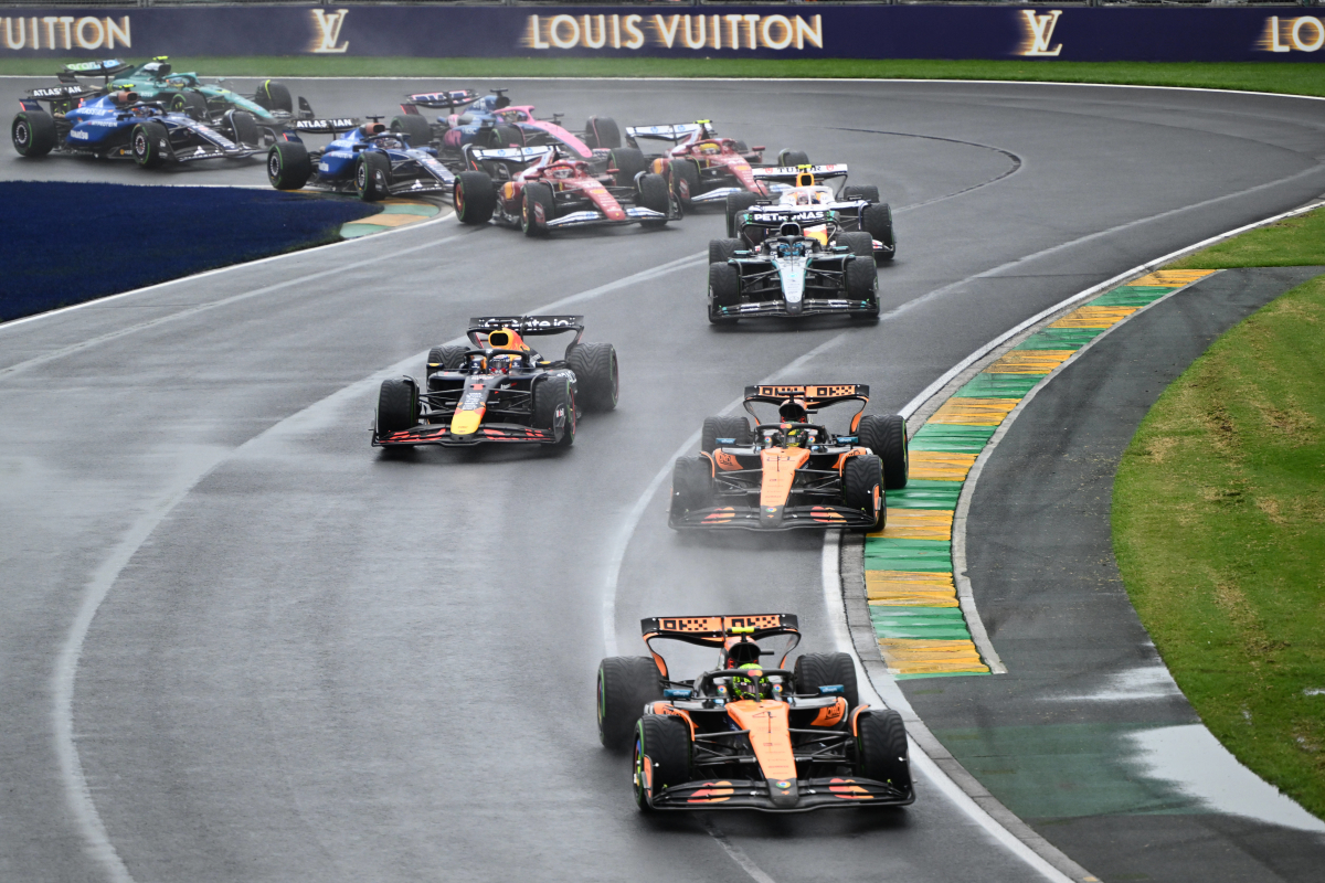 LIVE (gesloten) | Grand Prix van Australië: Norris verslaat Verstappen na chaotische race