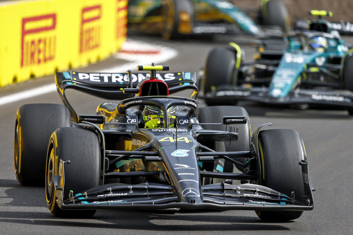 Button: "Hamilton en Mercedes kunnen Red Bull in 2024 verslaan"