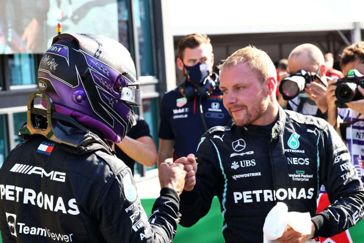 Hamilton bedankt Bottas: "Je bent de beste teamgenoot waarmee ik gewerkt heb"