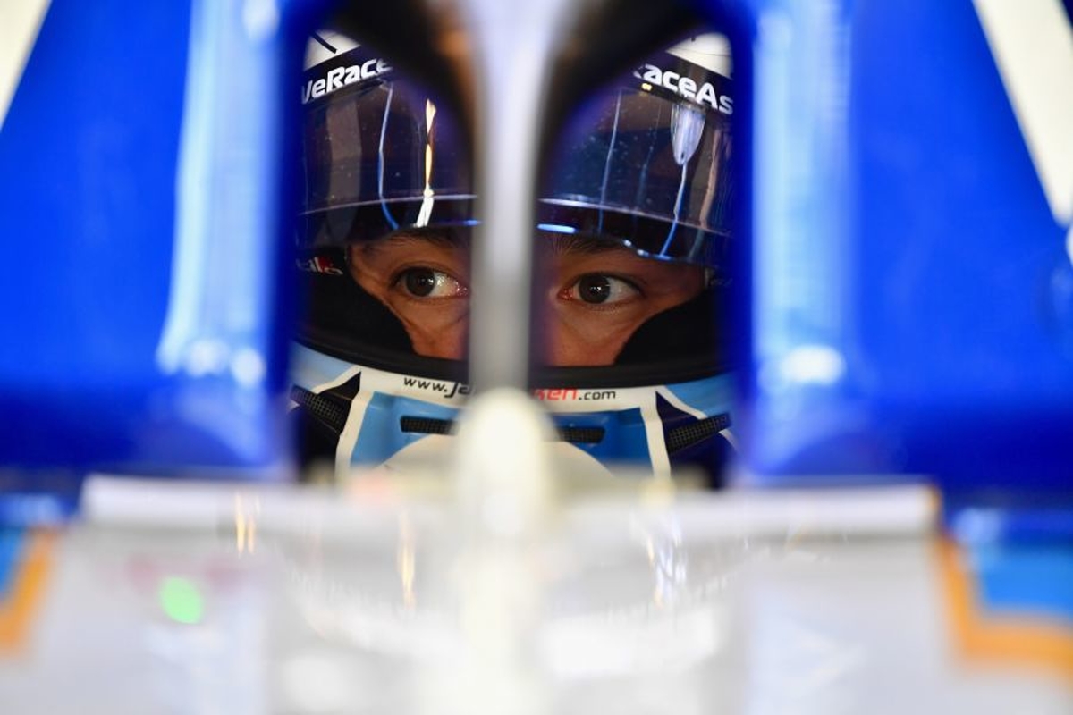 F1 LIVE - Williams reserve driver departs