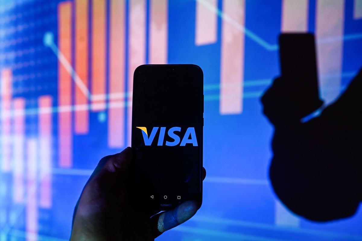 Visa Cash App RB deelt eerste teaser Formule 1-auto 2024