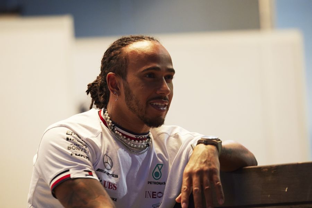 Hamilton heeft fysieke ongemakken achter zich gelaten: "Geen tijd voor feest of om te rusten"