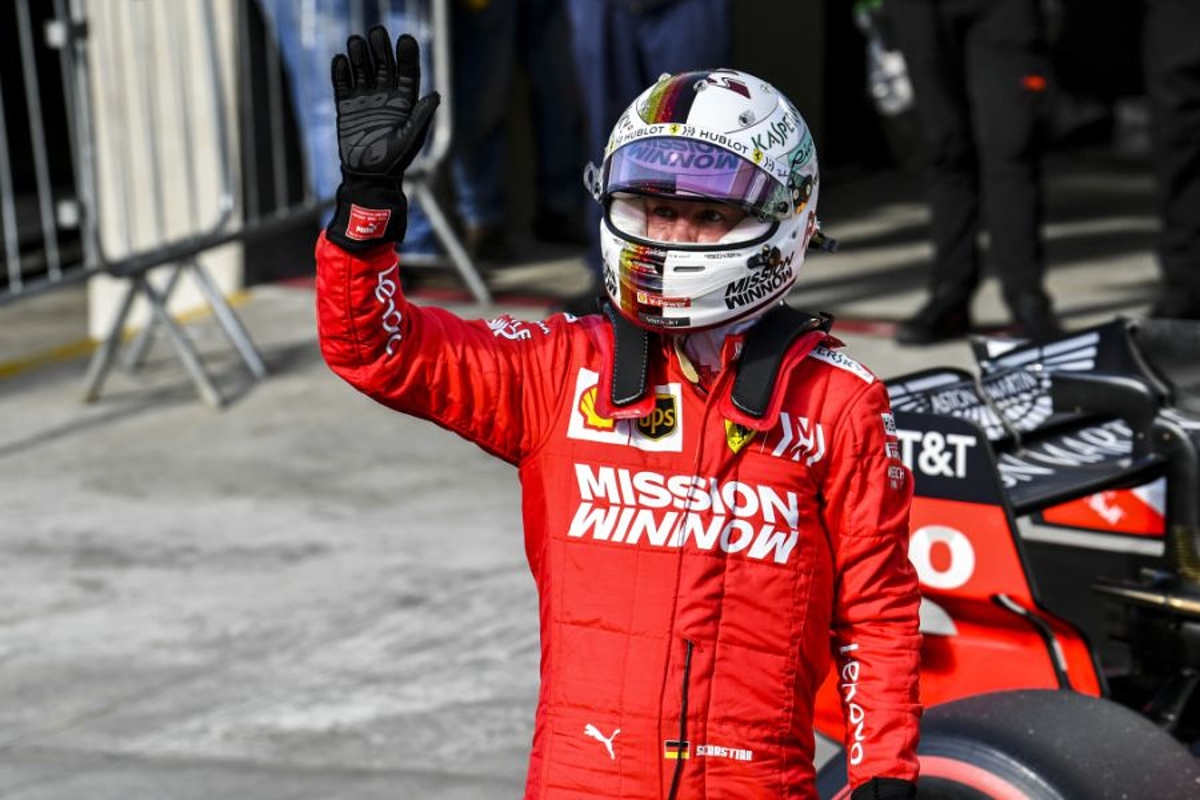 Sebastian Vettel tijdens kerstfeest Ferrari: "Ik ben bestolen!"