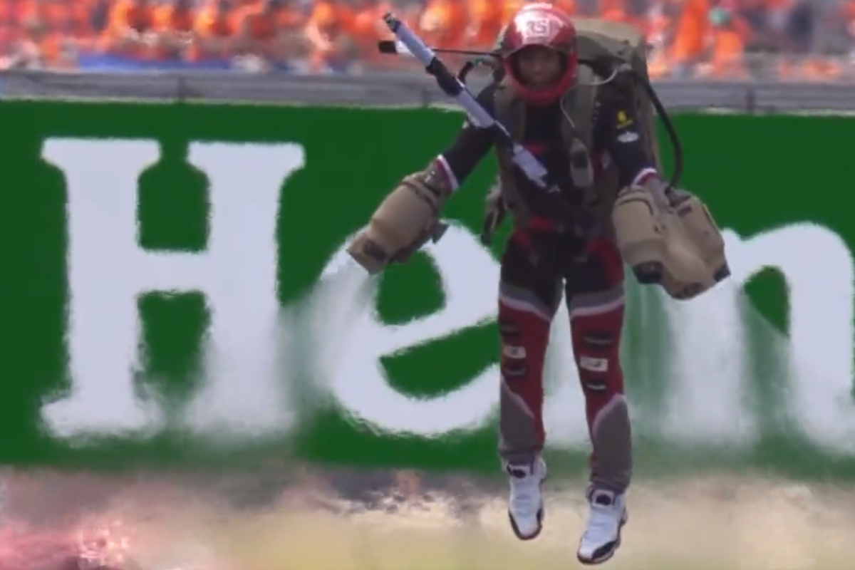 Jetpack stuntman suffers HUGE CRASH before Austrian GP