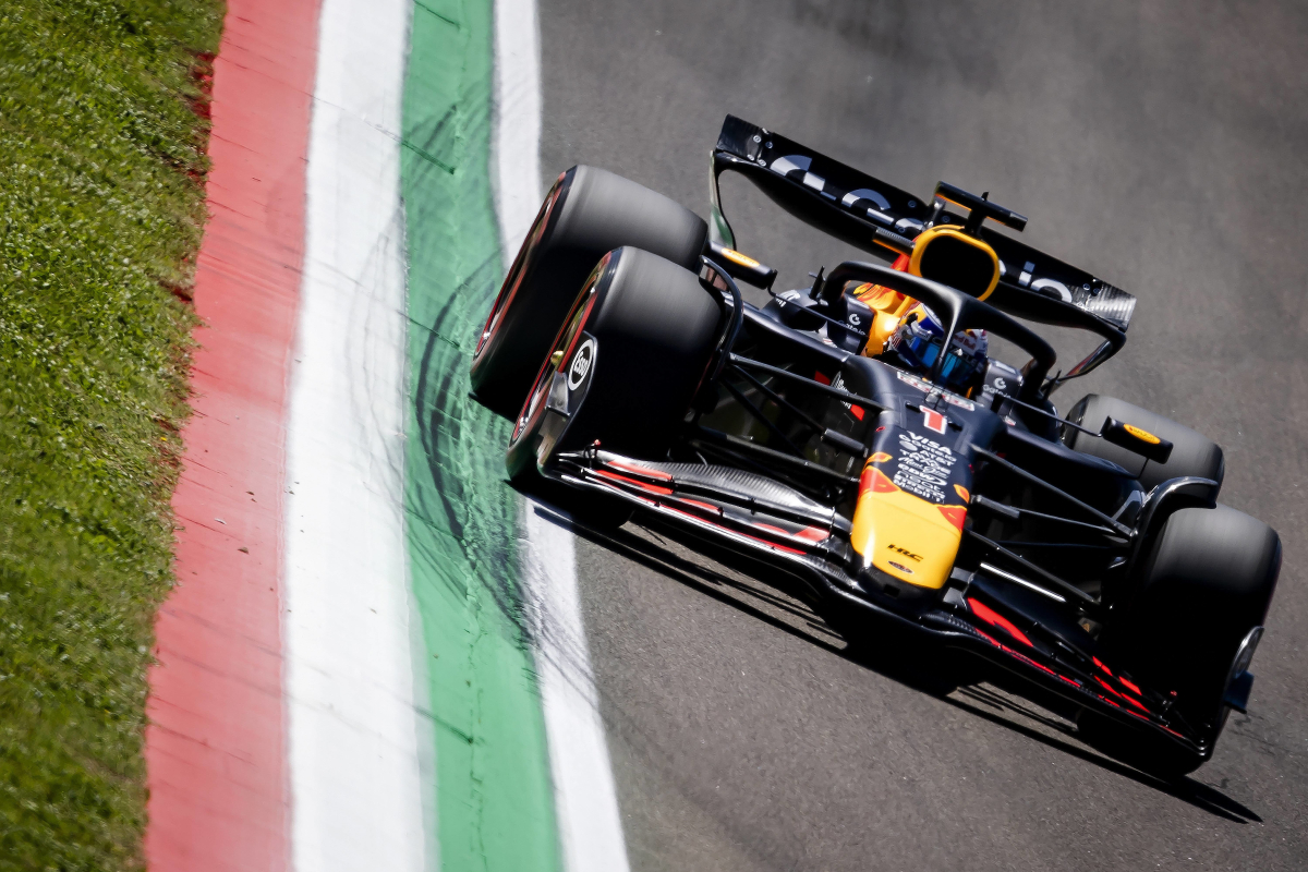 Verstappen niet tevreden: "Hebben echt nog wel wat werk te doen"