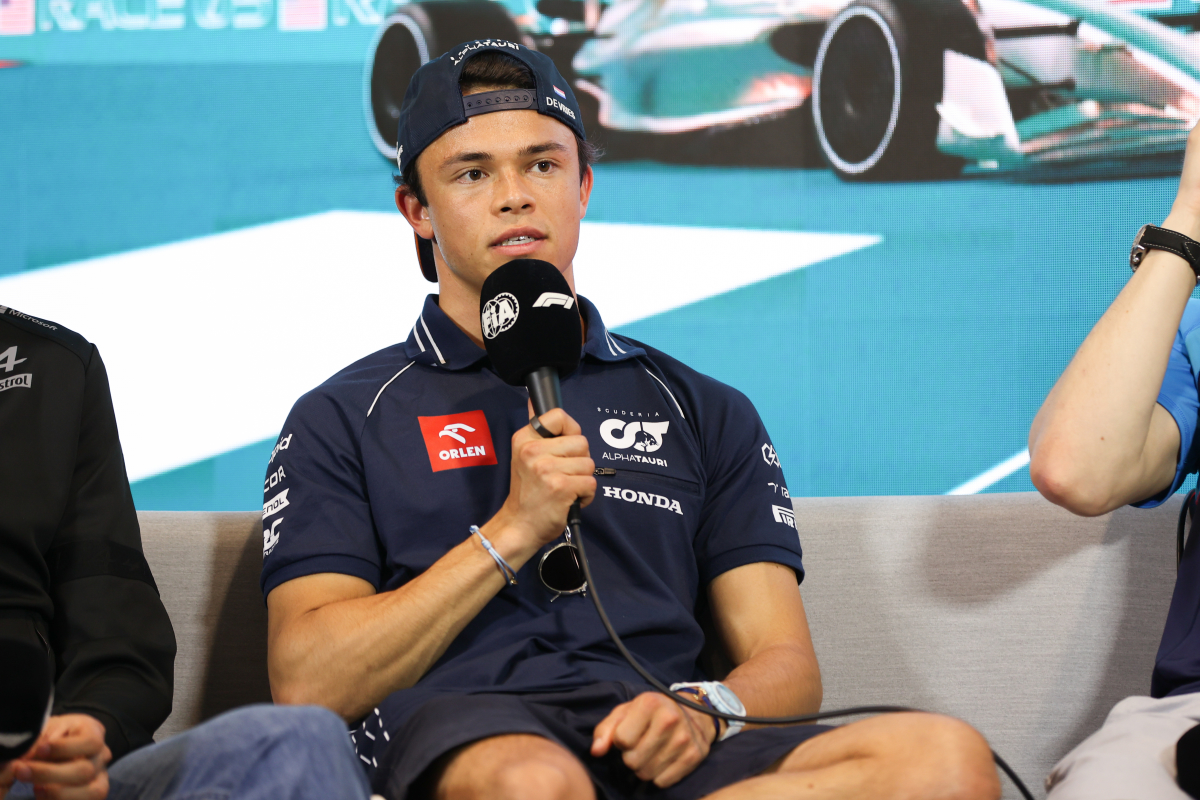 De Vries blijft uit de problemen in Monaco: "Maar het was extreem moeilijk"