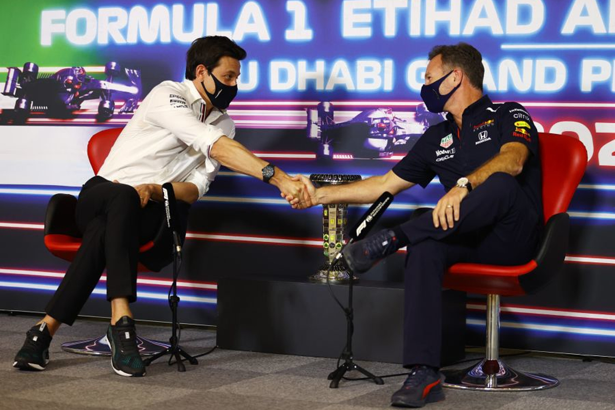 Wolff and Horner shake hands ahead of climax to explosive season