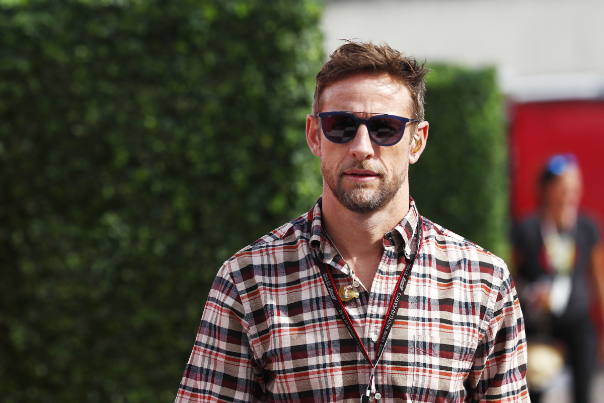 Button takes thinly-veiled swipe at former F1 team