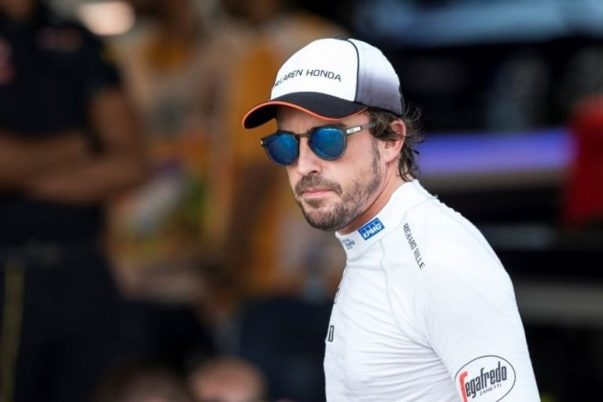 Alonso zet Hamilton op zijn plek omtrent delen van data