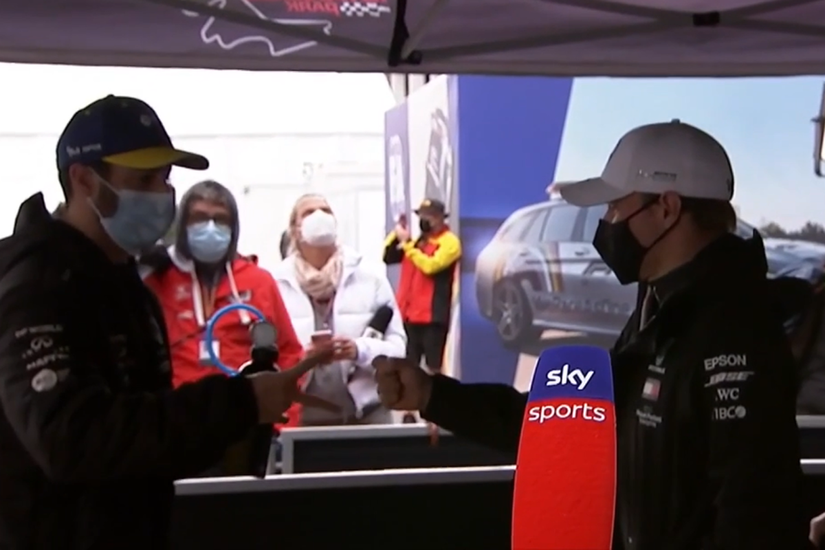 VIDEO: Bottas wint steen, papier, schaar van Ricciardo: "Beste moment van vandaag"