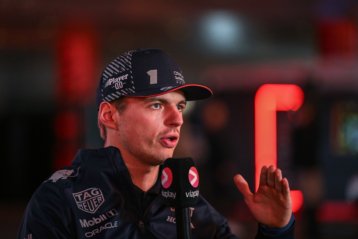 Verstappen reageert op akkefietje met Ocon: "Als jij mij naait, naai ik jou ook"