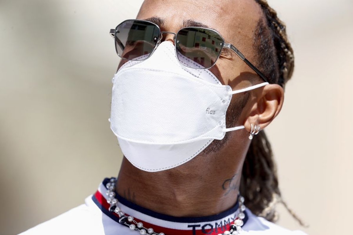 Lewis Hamilton: No me voy a quitar los piercings, no me voy a cortar las orejas