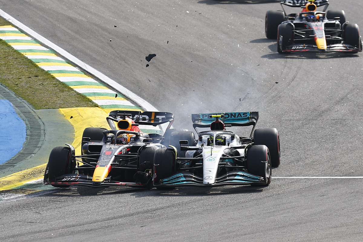 Hamilton had 'heel veel geluk' met de minimale schade na touché met Verstappen
