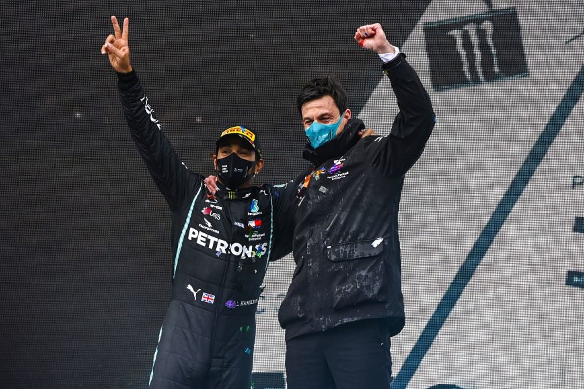 2016 title defeat to Rosberg "annoyed" Hamilton - Wolff