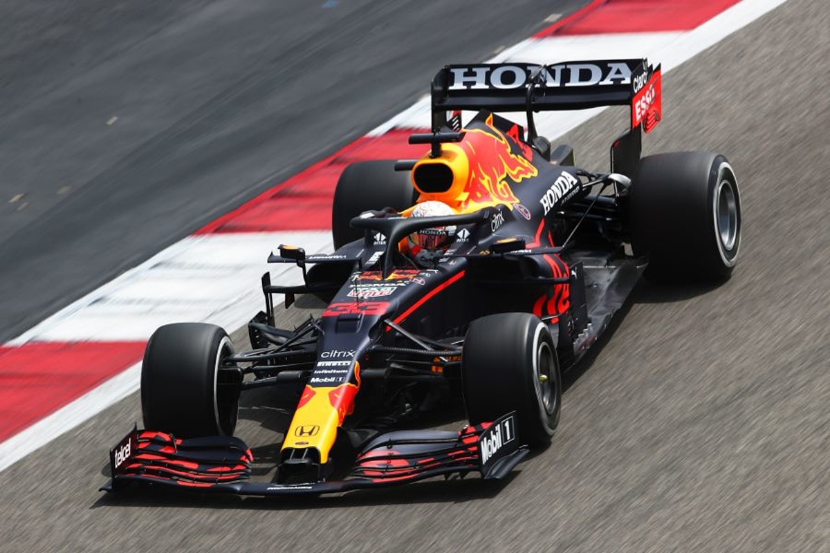 Eerste vrije training Grand Prix Bahrein: Verstappen laat Mercedessen achter zich